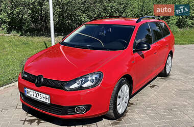 Універсал Volkswagen Golf 2012 в 
