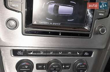 Универсал Volkswagen Golf 2014 в 