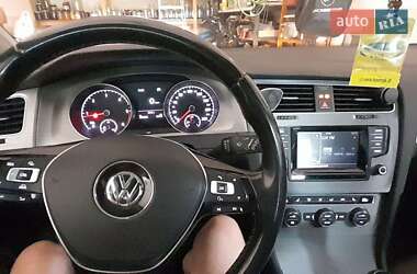 Универсал Volkswagen Golf 2014 в 