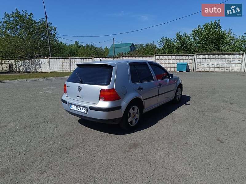 Хетчбек Volkswagen Golf 2000 в Кривому Розі