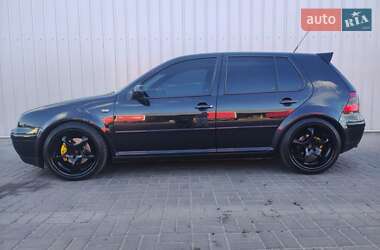 Хетчбек Volkswagen Golf 2002 в Ковелі