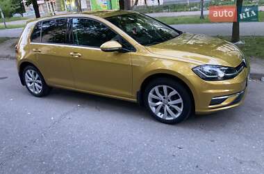 Хэтчбек Volkswagen Golf 2018 в Запорожье