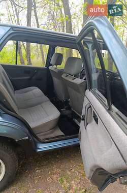 Хетчбек Volkswagen Golf 1988 в 