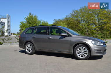 Универсал Volkswagen Golf 2015 в 