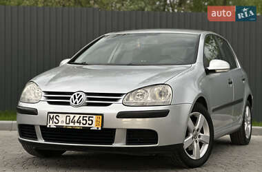 Хэтчбек Volkswagen Golf 2006 в 
