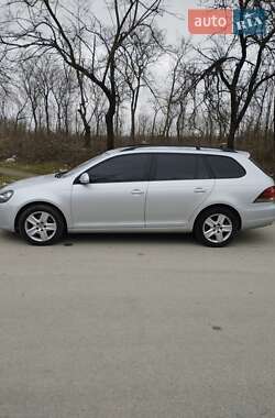 Универсал Volkswagen Golf 2009 в 