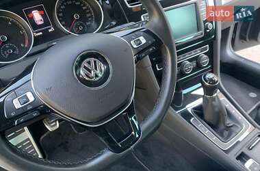 Универсал Volkswagen Golf 2017 в 
