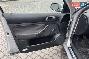 Універсал Volkswagen Golf 2000 в 