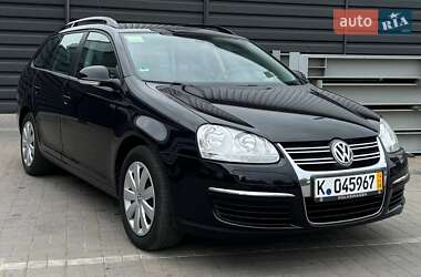 Універсал Volkswagen Golf 2008 в Черкасах