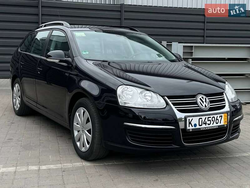 Універсал Volkswagen Golf 2008 в 