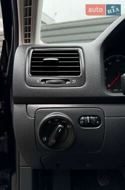 Універсал Volkswagen Golf 2008 в 
