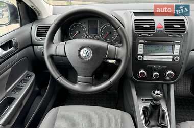 Універсал Volkswagen Golf 2008 в 