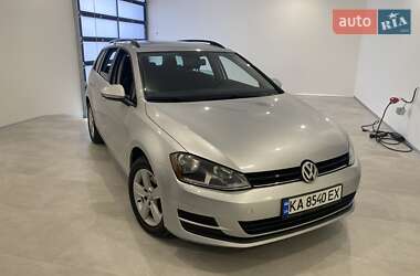 Універсал Volkswagen Golf 2015 в 