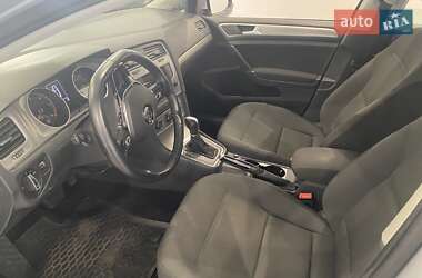 Універсал Volkswagen Golf 2015 в 