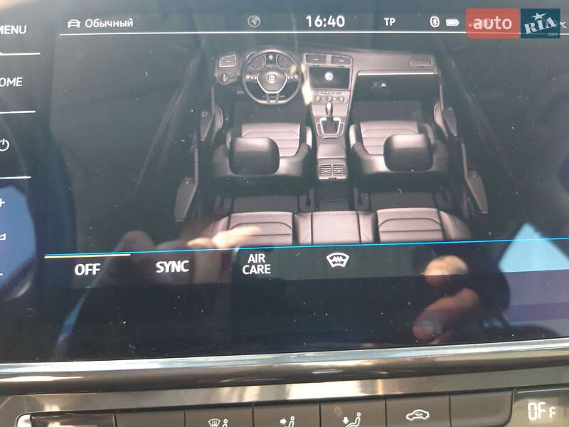 Хэтчбек Volkswagen Golf 2020 в Днепре