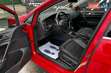 Универсал Volkswagen Golf 2015 в 