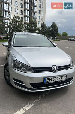 Універсал Volkswagen Golf 2017 в Києві
