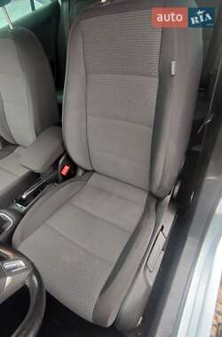 Універсал Volkswagen Golf 2010 в 
