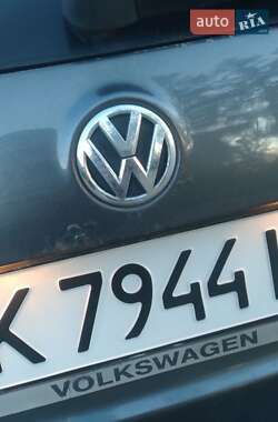 Универсал Volkswagen Golf 2009 в Сарнах