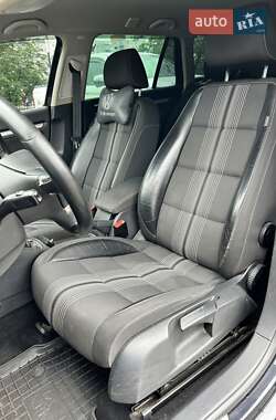 Універсал Volkswagen Golf 2012 в 
