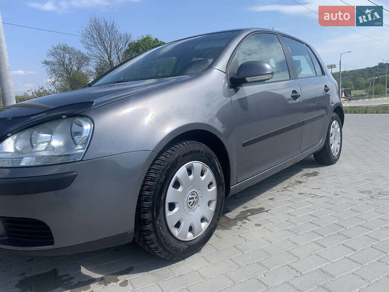 Volkswagen Golf 2005