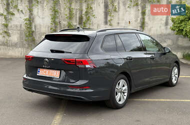 Универсал Volkswagen Golf 2021 в 