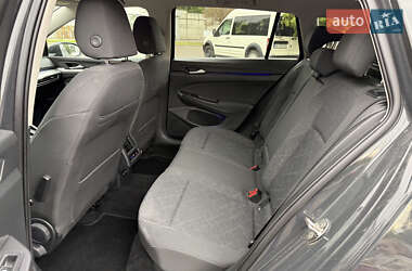 Универсал Volkswagen Golf 2021 в 
