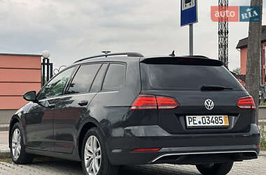 Універсал Volkswagen Golf 2020 в 