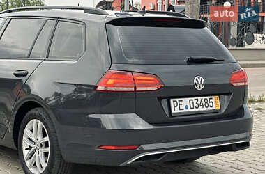 Універсал Volkswagen Golf 2020 в 