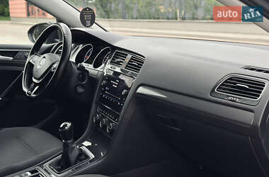 Універсал Volkswagen Golf 2020 в 