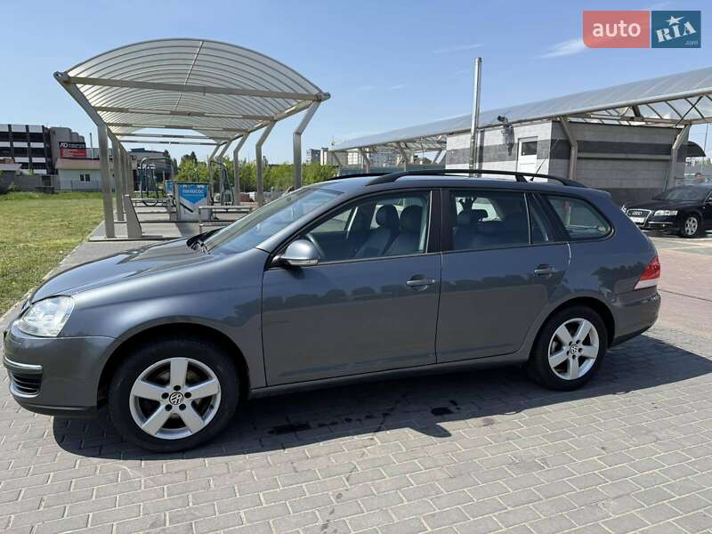 Універсал Volkswagen Golf 2007 в Луцьку