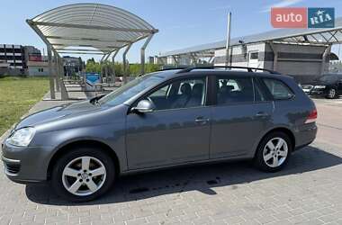 Універсал Volkswagen Golf 2007 в 