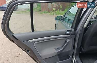 Хетчбек Volkswagen Golf 2007 в 