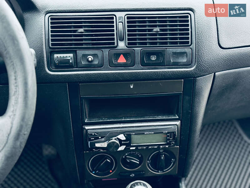 Хэтчбек Volkswagen Golf 1998 в Тернополе