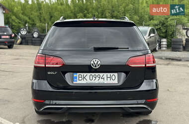 Універсал Volkswagen Golf 2017 в 