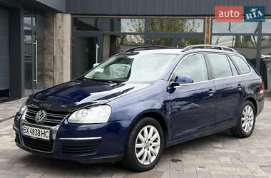 Универсал Volkswagen Golf 2009 в Киеве