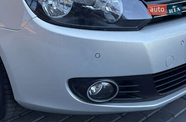 Універсал Volkswagen Golf 2010 в 