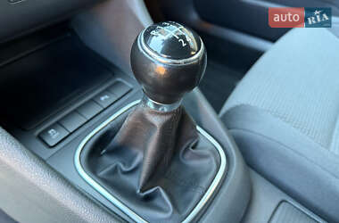 Універсал Volkswagen Golf 2010 в 