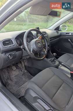 Универсал Volkswagen Golf 2009 в 