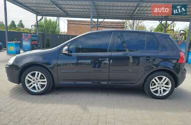 Хэтчбек Volkswagen Golf 2007 в 