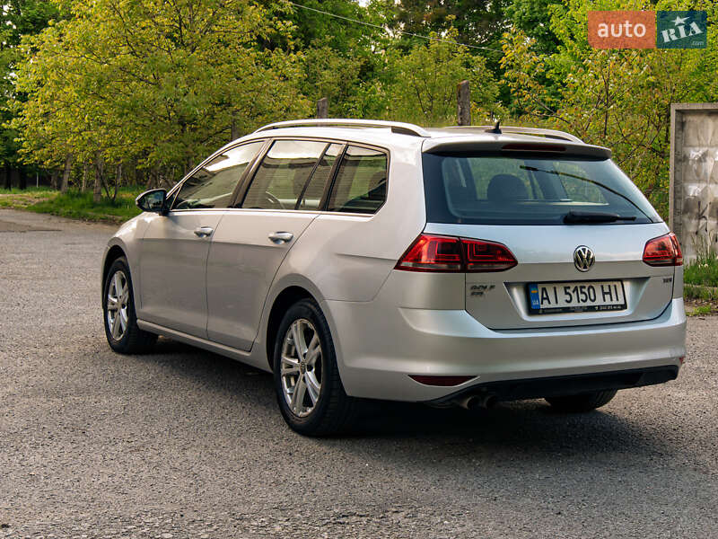 Універсал Volkswagen Golf 2015 в Києві