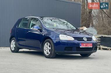 Хэтчбек Volkswagen Golf 2006 в 