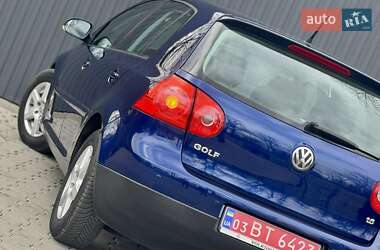 Хэтчбек Volkswagen Golf 2006 в 