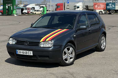 Хетчбек Volkswagen Golf 2002 в Вознесенську