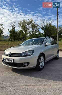Универсал Volkswagen Golf 2010 в Кропивницком