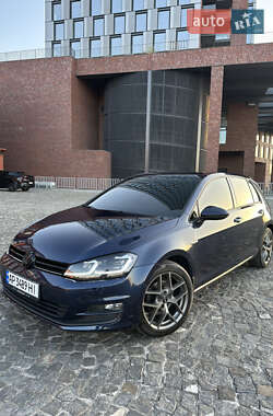 Хэтчбек Volkswagen Golf 2014 в Днепре