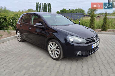 Хетчбек Volkswagen Golf 2010 в Луцьку