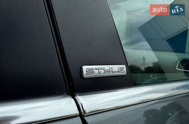 Універсал Volkswagen Golf 2012 в 
