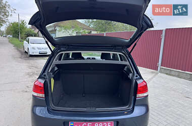 Хетчбек Volkswagen Golf 2010 в 