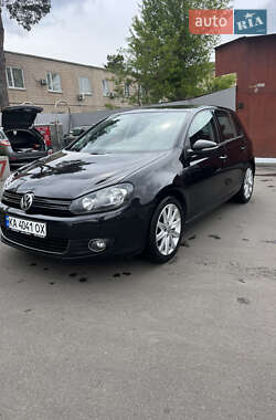 Хетчбек Volkswagen Golf 2009 в Києві